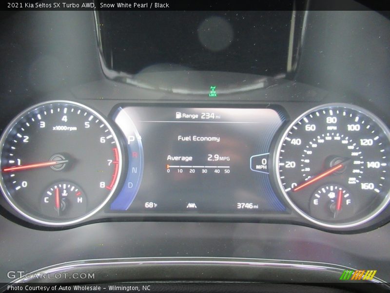 Snow White Pearl / Black 2021 Kia Seltos SX Turbo AWD