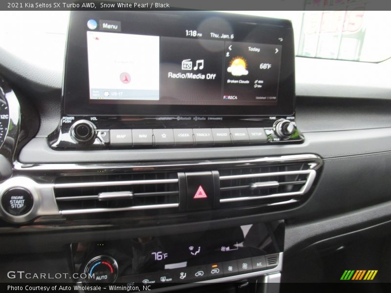 Snow White Pearl / Black 2021 Kia Seltos SX Turbo AWD