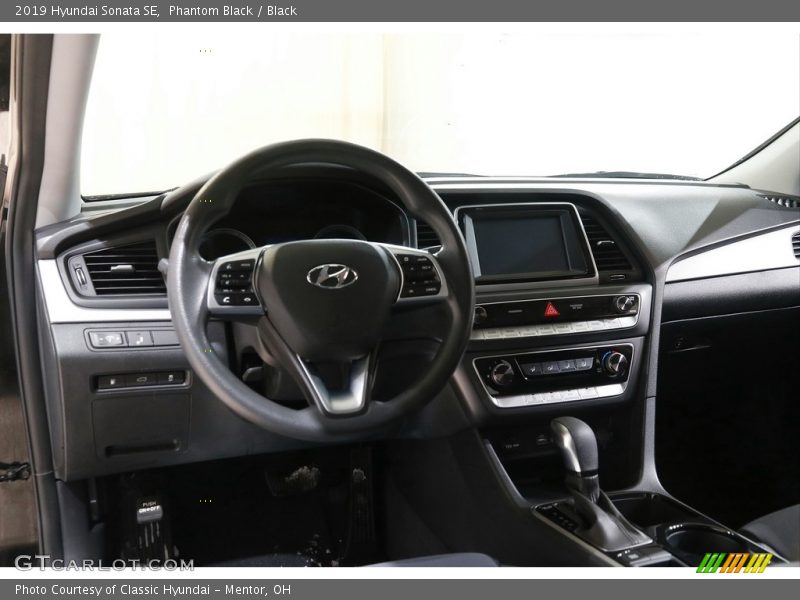 Phantom Black / Black 2019 Hyundai Sonata SE