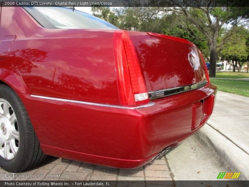 Crystal Red / Light Linen/Cocoa 2008 Cadillac DTS Luxury