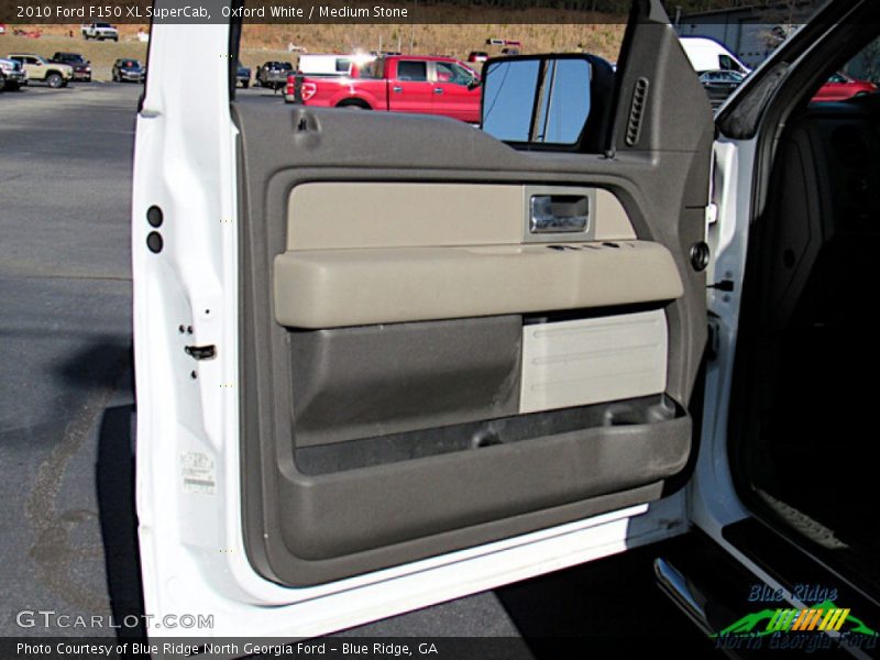 Oxford White / Medium Stone 2010 Ford F150 XL SuperCab