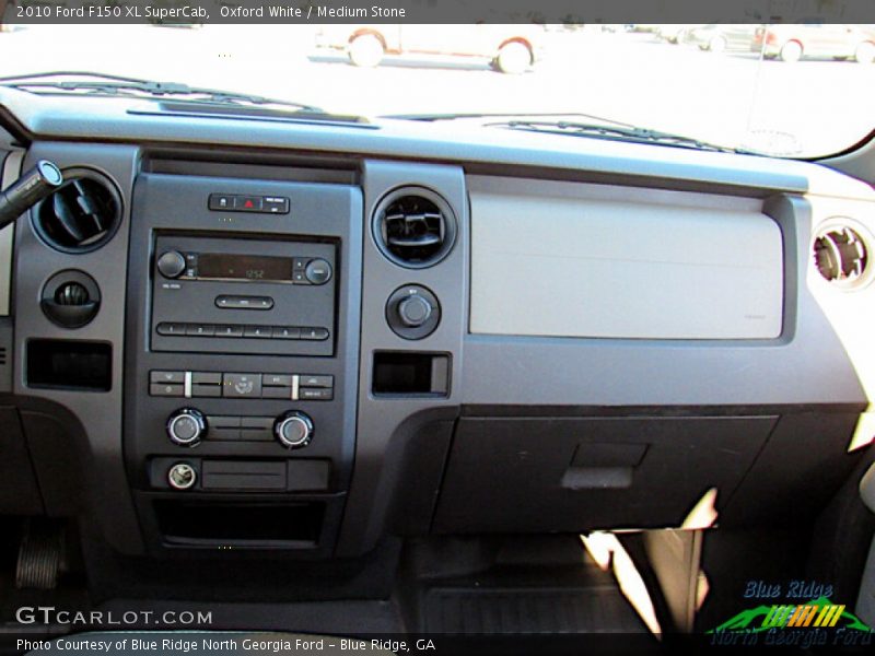 Oxford White / Medium Stone 2010 Ford F150 XL SuperCab