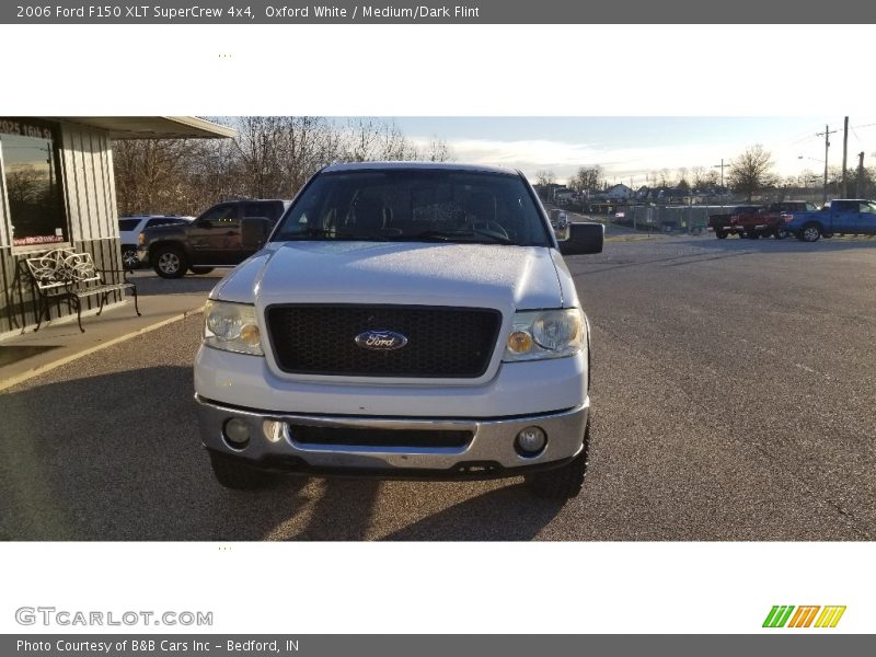 Oxford White / Medium/Dark Flint 2006 Ford F150 XLT SuperCrew 4x4