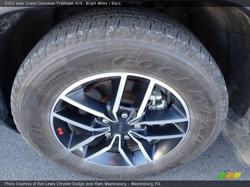 Bright White / Black 2020 Jeep Grand Cherokee Trailhawk 4x4