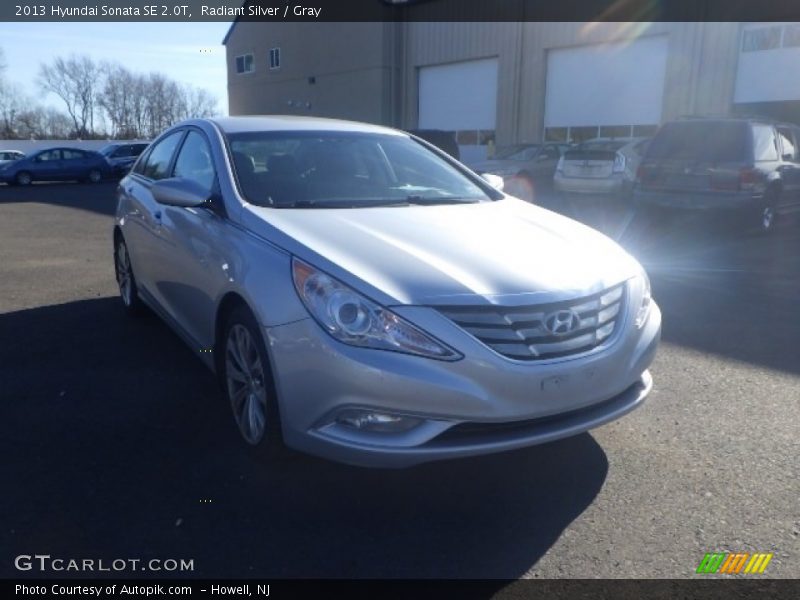 Radiant Silver / Gray 2013 Hyundai Sonata SE 2.0T