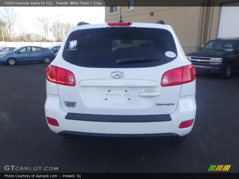 Powder White Pearl / Gray 2009 Hyundai Santa Fe GLS