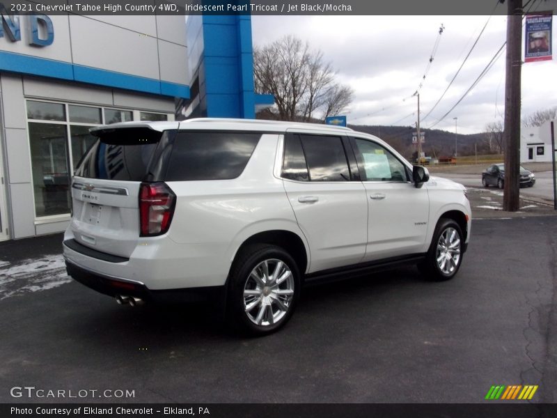 Iridescent Pearl Tricoat / Jet Black/Mocha 2021 Chevrolet Tahoe High Country 4WD