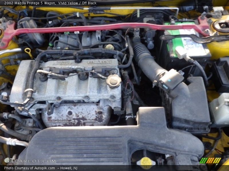 Vivid Yellow / Off Black 2002 Mazda Protege 5 Wagon