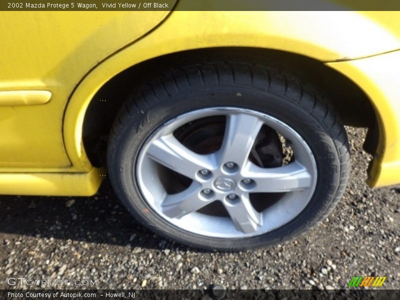 Vivid Yellow / Off Black 2002 Mazda Protege 5 Wagon