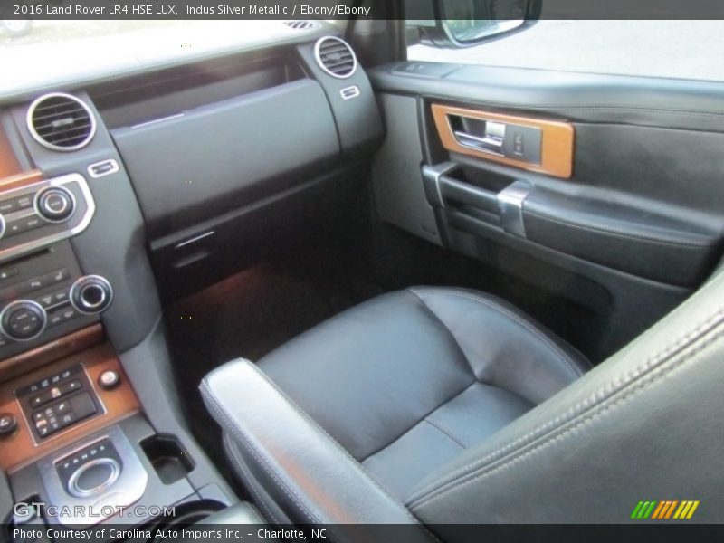 Indus Silver Metallic / Ebony/Ebony 2016 Land Rover LR4 HSE LUX