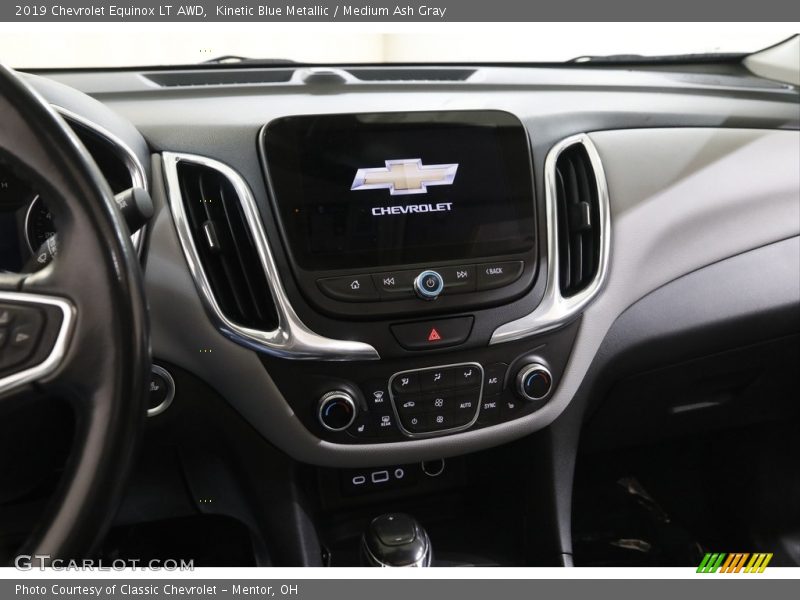 Kinetic Blue Metallic / Medium Ash Gray 2019 Chevrolet Equinox LT AWD