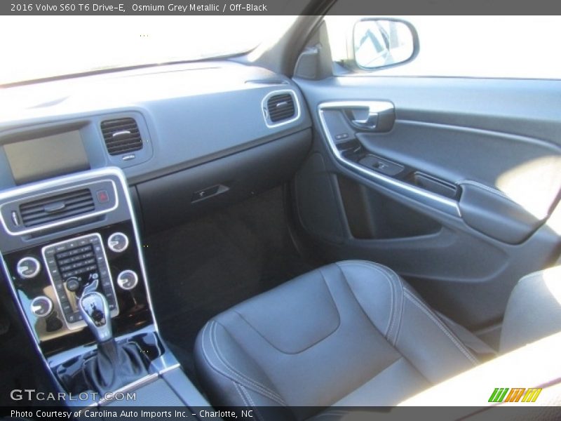 Osmium Grey Metallic / Off-Black 2016 Volvo S60 T6 Drive-E