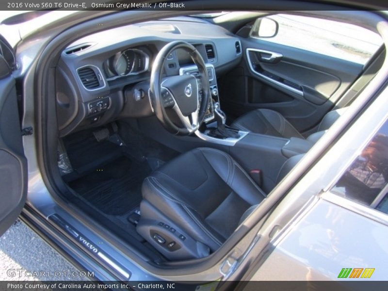Osmium Grey Metallic / Off-Black 2016 Volvo S60 T6 Drive-E
