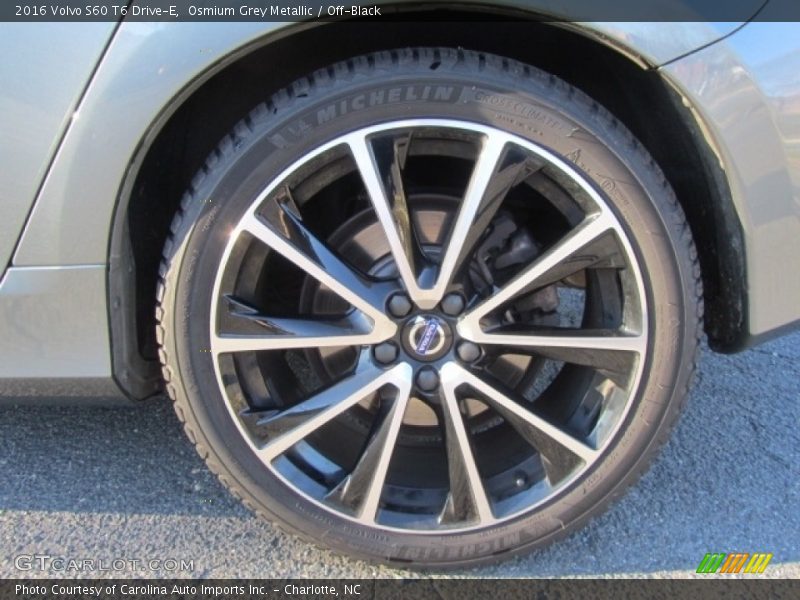 Osmium Grey Metallic / Off-Black 2016 Volvo S60 T6 Drive-E