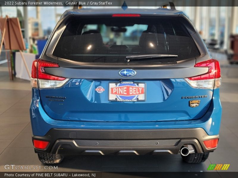 Geyser Blue / Gray StarTex 2022 Subaru Forester Wilderness