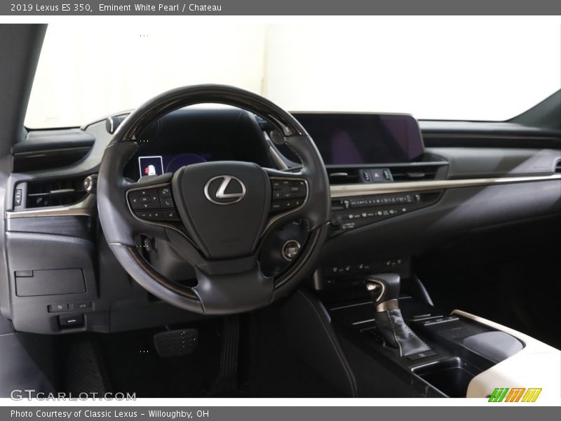 Eminent White Pearl / Chateau 2019 Lexus ES 350