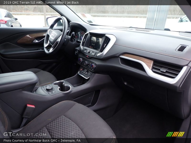 Summit White / Jet Black 2019 GMC Terrain SLE AWD