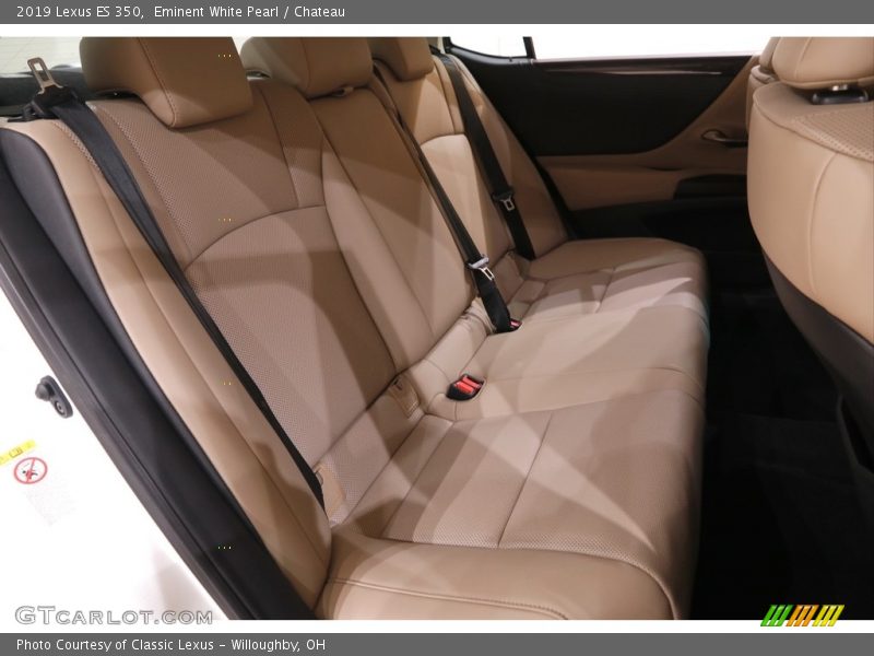Eminent White Pearl / Chateau 2019 Lexus ES 350