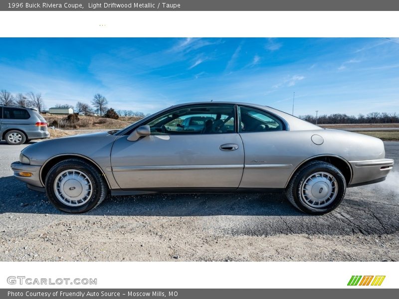 Light Driftwood Metallic / Taupe 1996 Buick Riviera Coupe