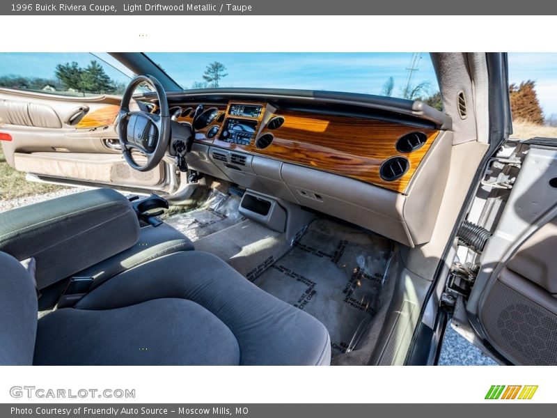 Light Driftwood Metallic / Taupe 1996 Buick Riviera Coupe