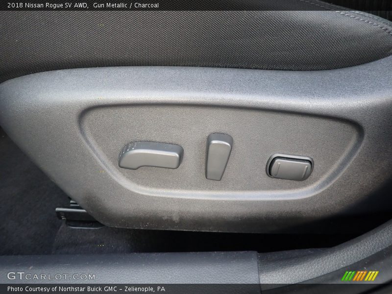 Gun Metallic / Charcoal 2018 Nissan Rogue SV AWD