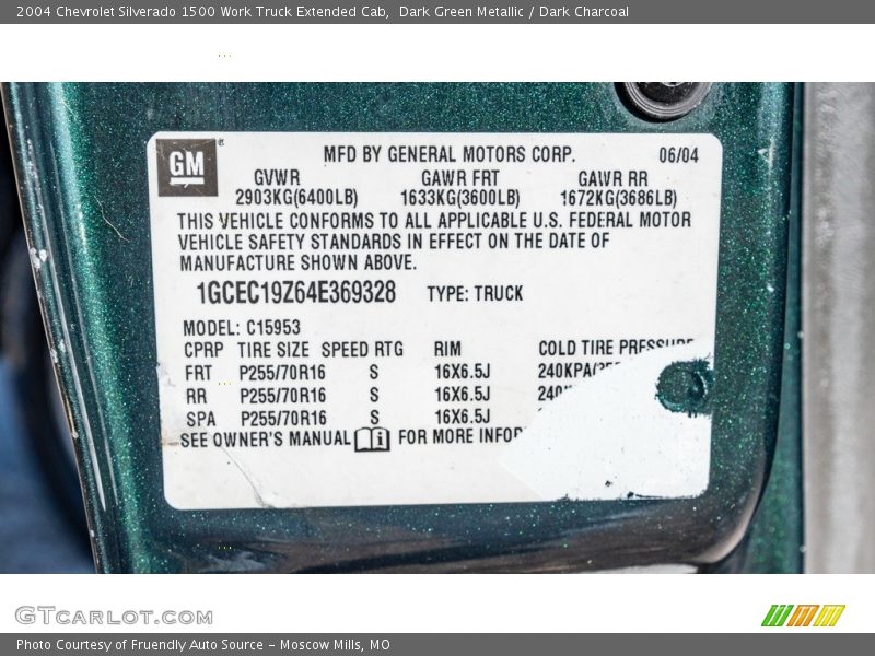 Dark Green Metallic / Dark Charcoal 2004 Chevrolet Silverado 1500 Work Truck Extended Cab