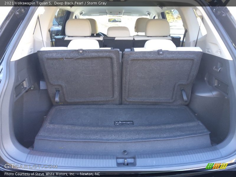 Deep Black Pearl / Storm Gray 2021 Volkswagen Tiguan S