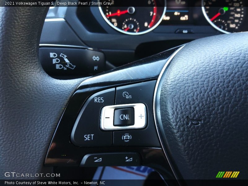 Deep Black Pearl / Storm Gray 2021 Volkswagen Tiguan S