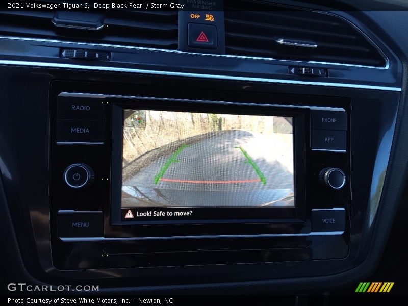 Deep Black Pearl / Storm Gray 2021 Volkswagen Tiguan S