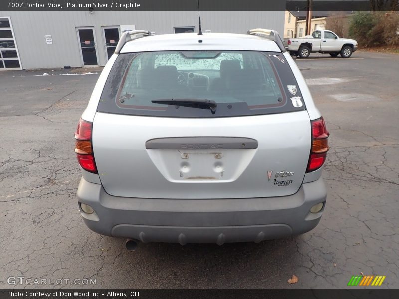 Platinum Silver / Graphite 2007 Pontiac Vibe