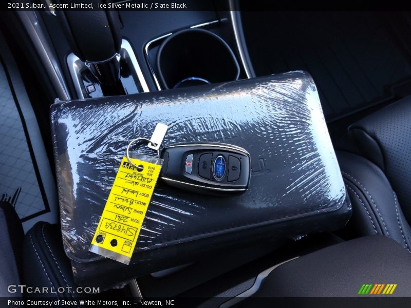 Ice Silver Metallic / Slate Black 2021 Subaru Ascent Limited