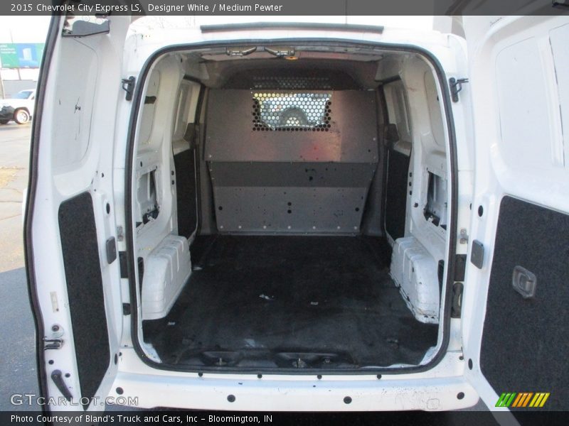 Designer White / Medium Pewter 2015 Chevrolet City Express LS