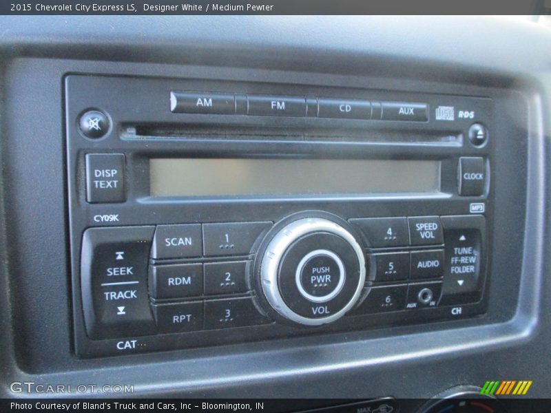 Designer White / Medium Pewter 2015 Chevrolet City Express LS