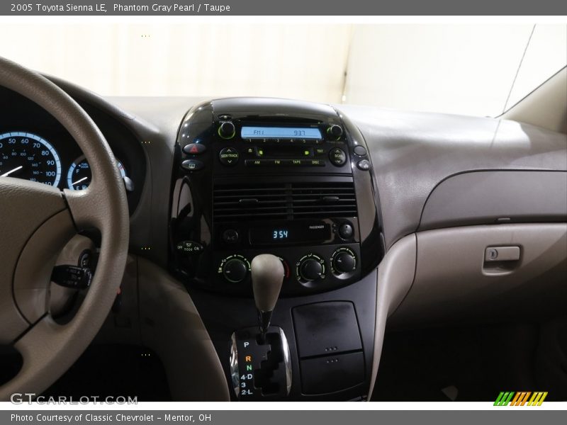 Phantom Gray Pearl / Taupe 2005 Toyota Sienna LE