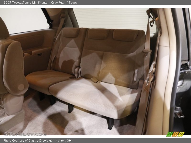 Phantom Gray Pearl / Taupe 2005 Toyota Sienna LE