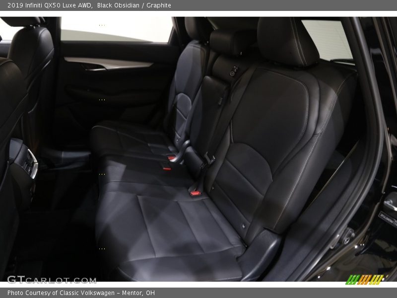Black Obsidian / Graphite 2019 Infiniti QX50 Luxe AWD
