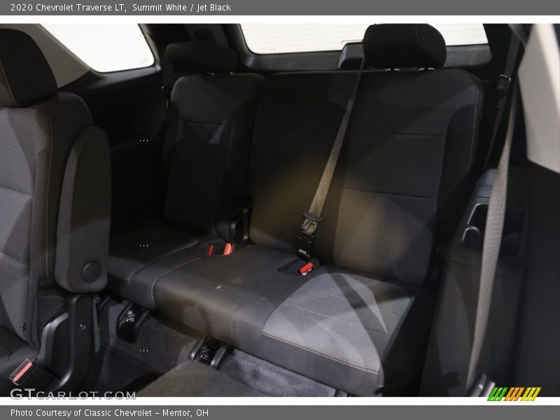 Summit White / Jet Black 2020 Chevrolet Traverse LT