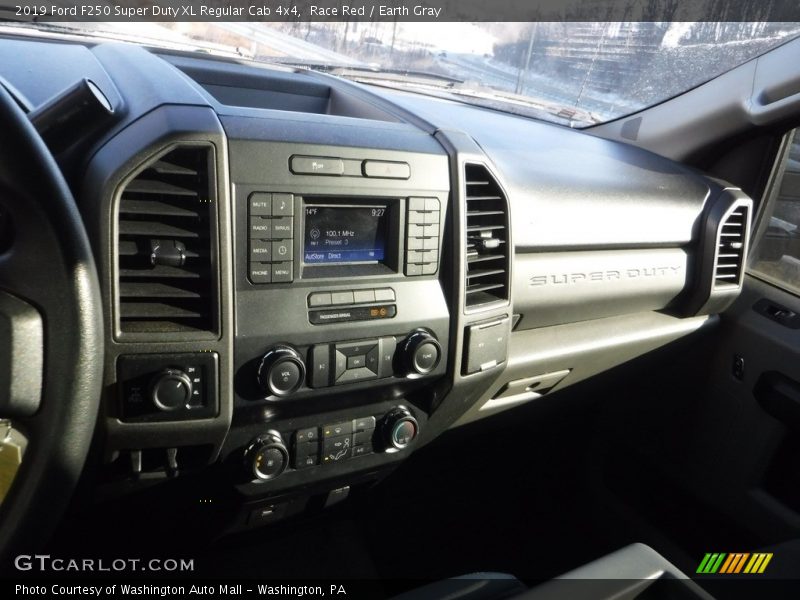 Race Red / Earth Gray 2019 Ford F250 Super Duty XL Regular Cab 4x4