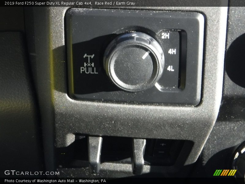 Race Red / Earth Gray 2019 Ford F250 Super Duty XL Regular Cab 4x4