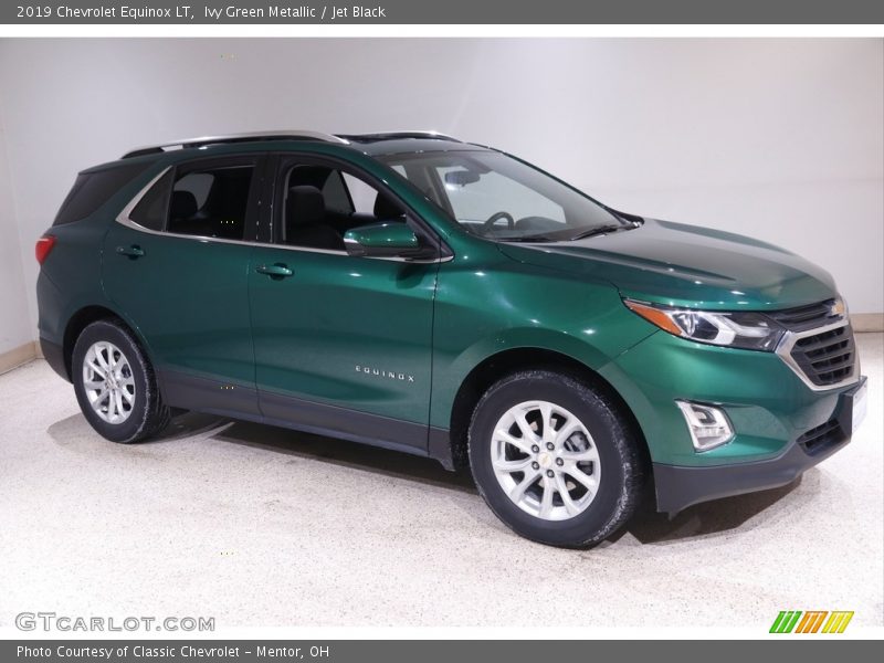 Ivy Green Metallic / Jet Black 2019 Chevrolet Equinox LT
