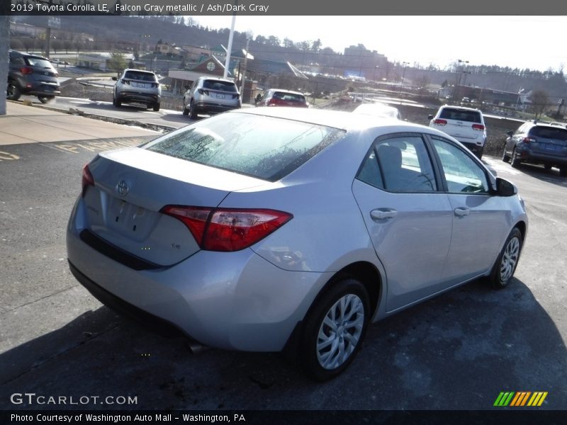 Falcon Gray metallic / Ash/Dark Gray 2019 Toyota Corolla LE