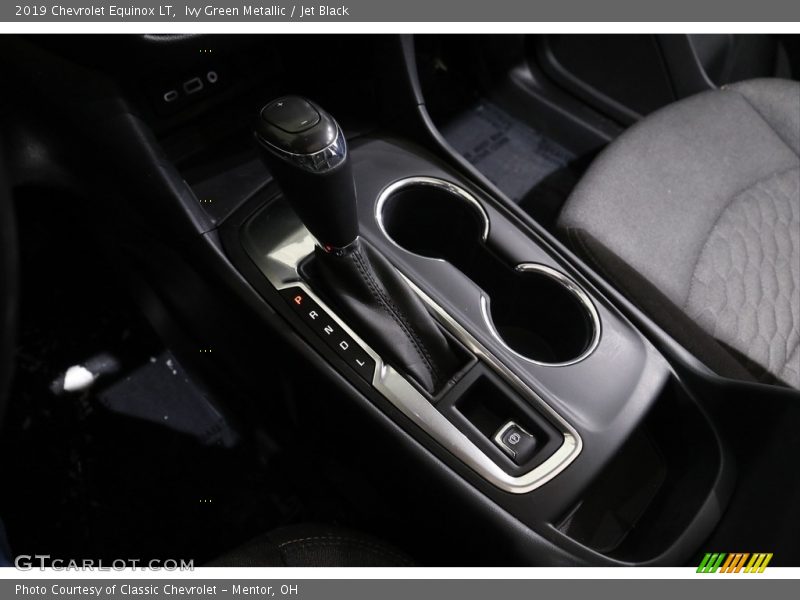 Ivy Green Metallic / Jet Black 2019 Chevrolet Equinox LT