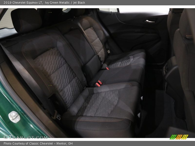 Ivy Green Metallic / Jet Black 2019 Chevrolet Equinox LT