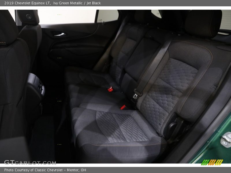 Ivy Green Metallic / Jet Black 2019 Chevrolet Equinox LT