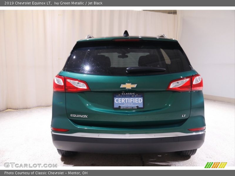 Ivy Green Metallic / Jet Black 2019 Chevrolet Equinox LT