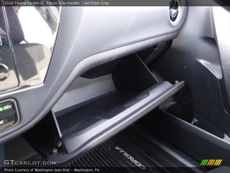 Falcon Gray metallic / Ash/Dark Gray 2019 Toyota Corolla LE