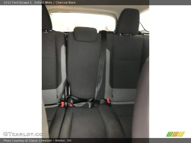 Oxford White / Charcoal Black 2013 Ford Escape S