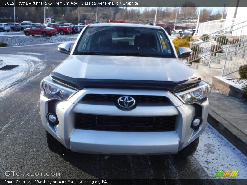 Classic Silver Metallic / Graphite 2019 Toyota 4Runner SR5 Premium 4x4