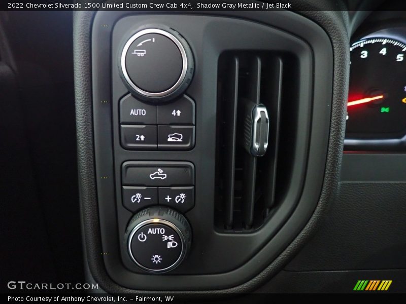 Shadow Gray Metallic / Jet Black 2022 Chevrolet Silverado 1500 Limited Custom Crew Cab 4x4