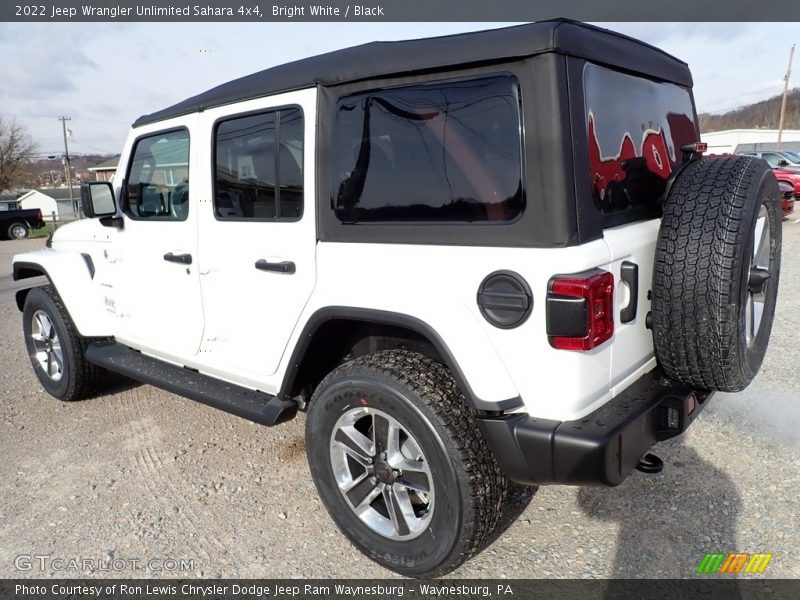 Bright White / Black 2022 Jeep Wrangler Unlimited Sahara 4x4